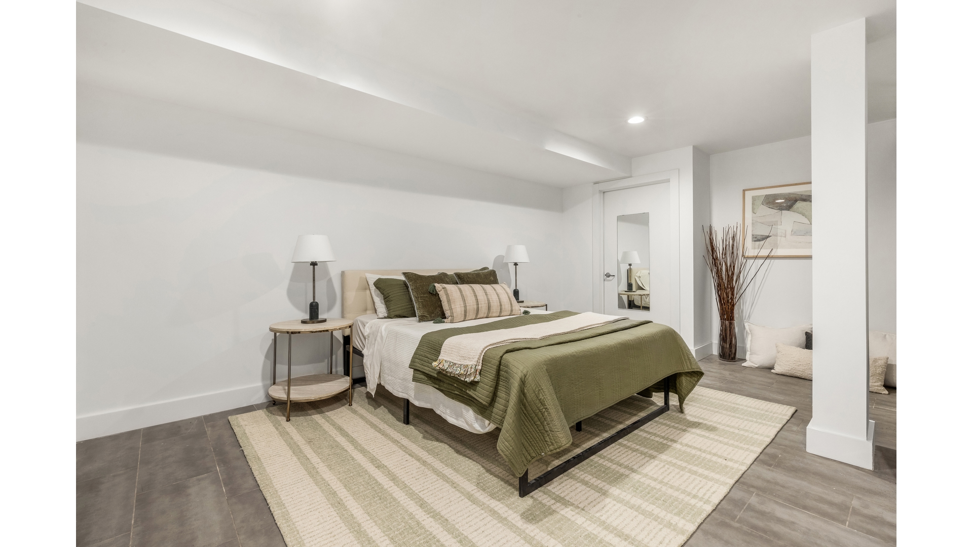 97 WAVERLY Avenue 1F