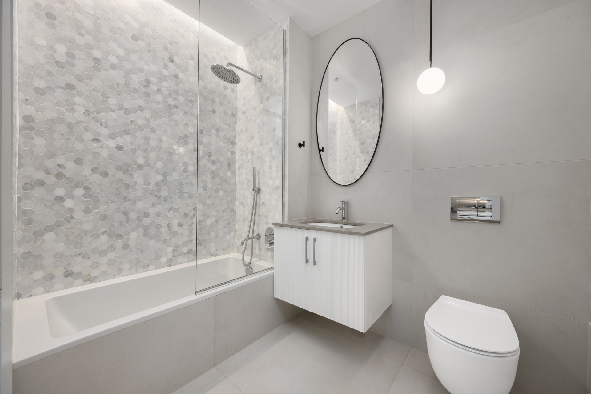 450 GRAND Avenue 4E