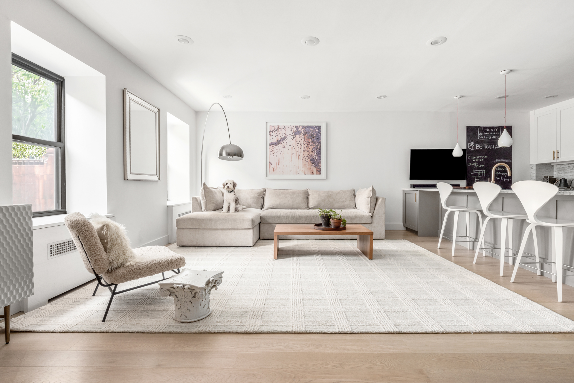83 WOODHULL Street 1