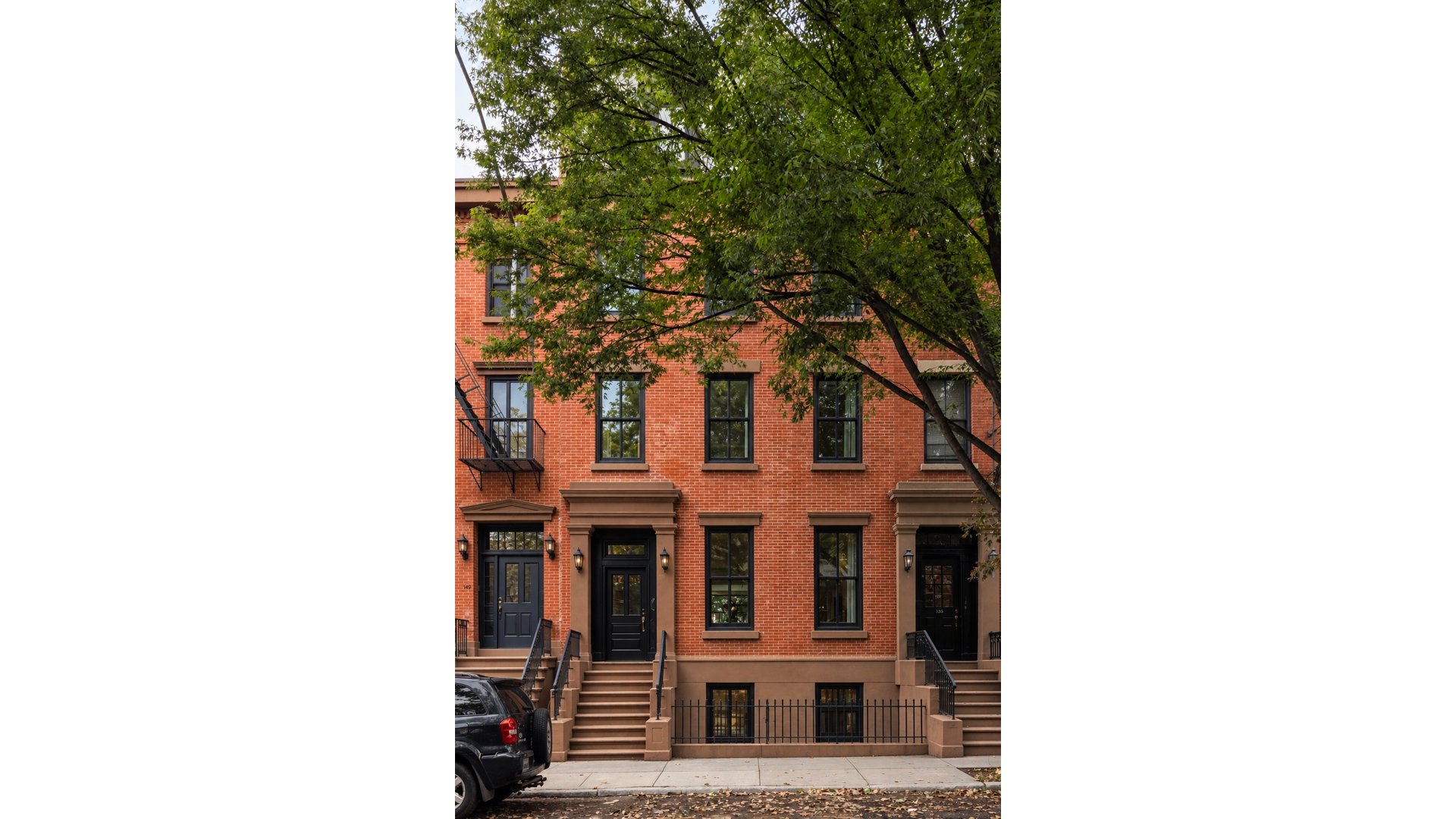 151 KANE Street TH