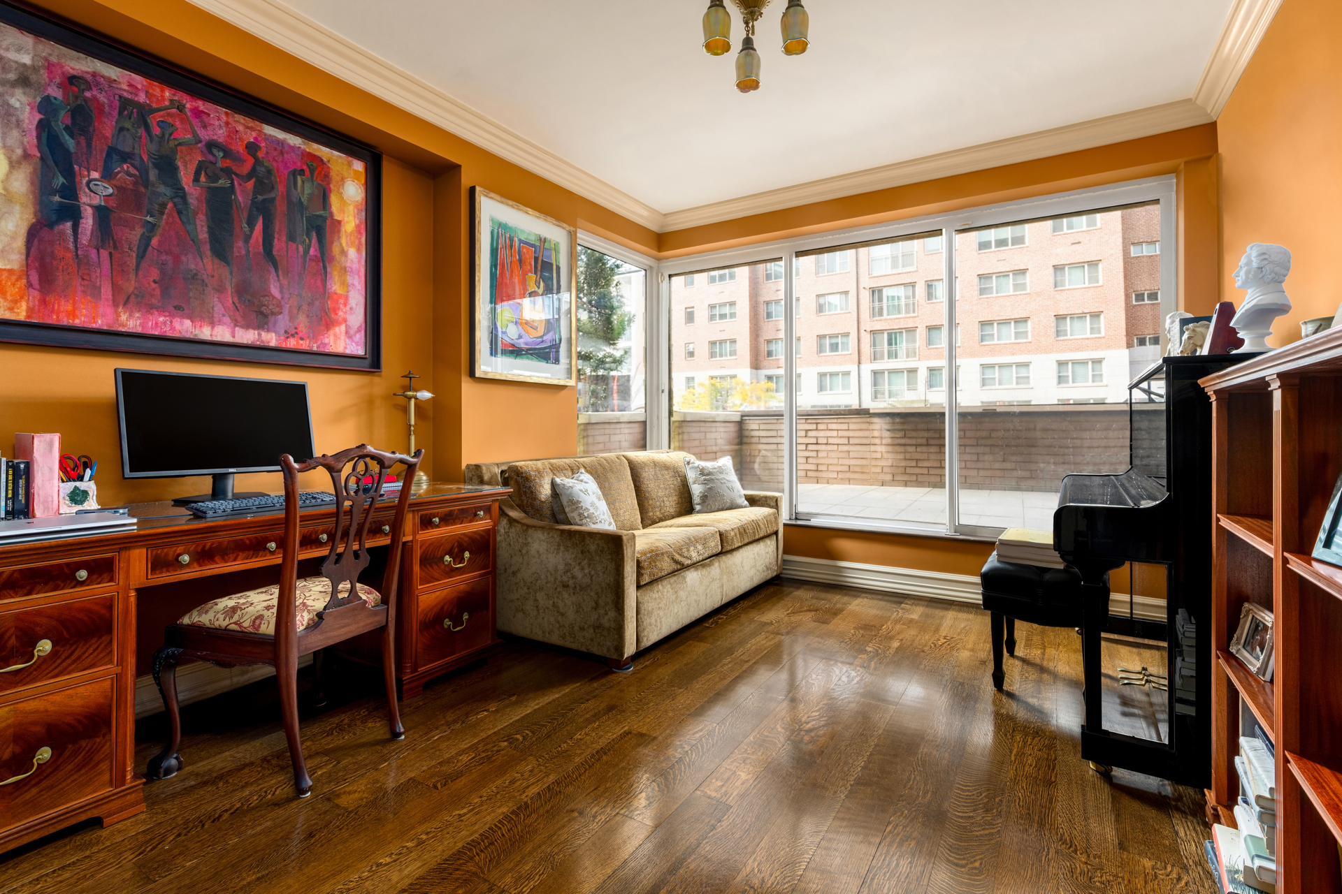 200 E 69TH Street 4LM