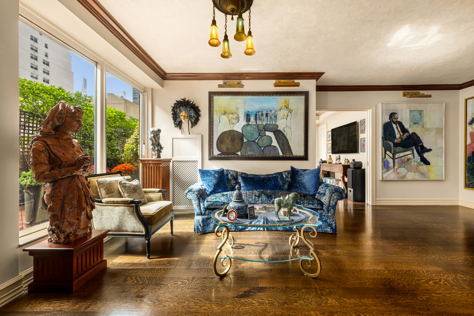 200 E 69TH Street 4LM