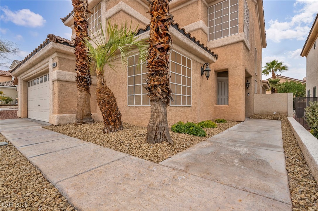 9808 Camino Loma Verde Avenue
