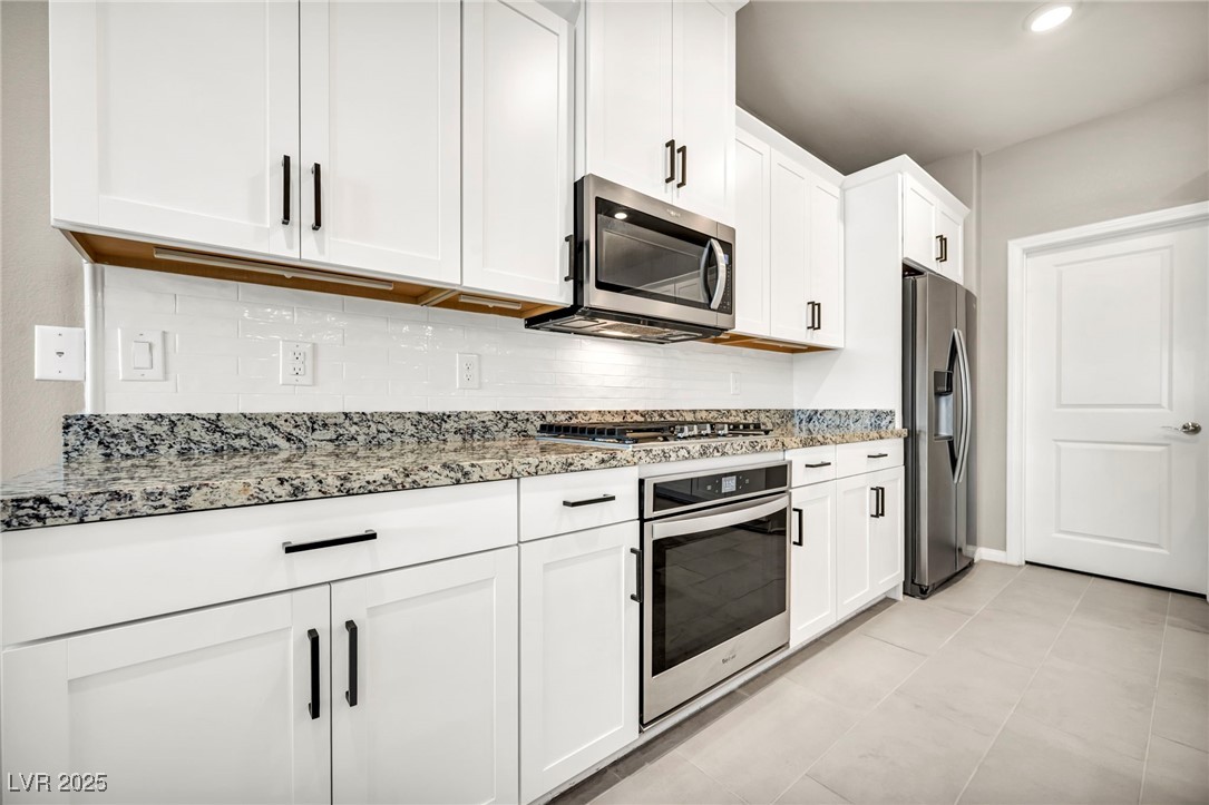 10026 Sweet Holly Place