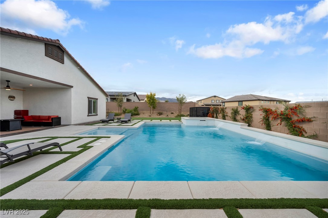 10026 Sweet Holly Place