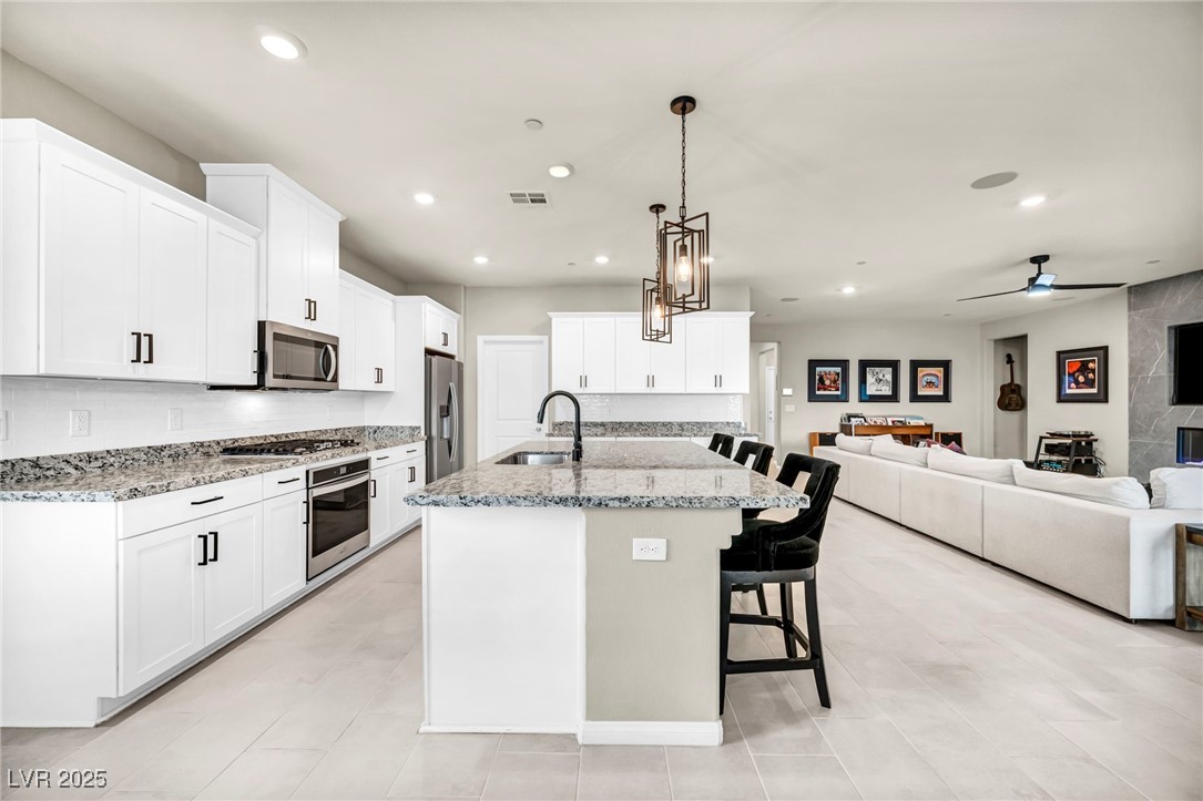 10026 Sweet Holly Place