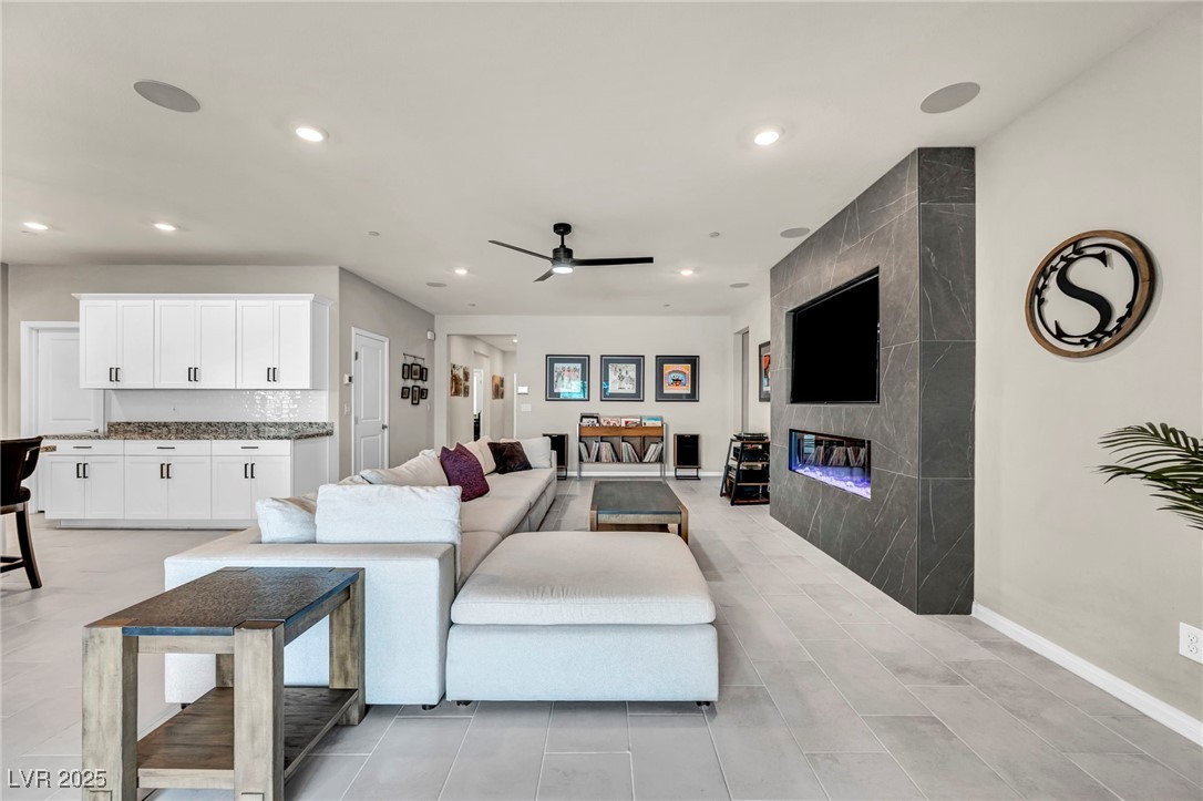 10026 Sweet Holly Place