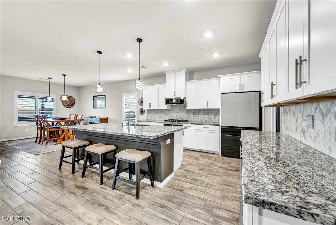 10164 Sweet Holly Place