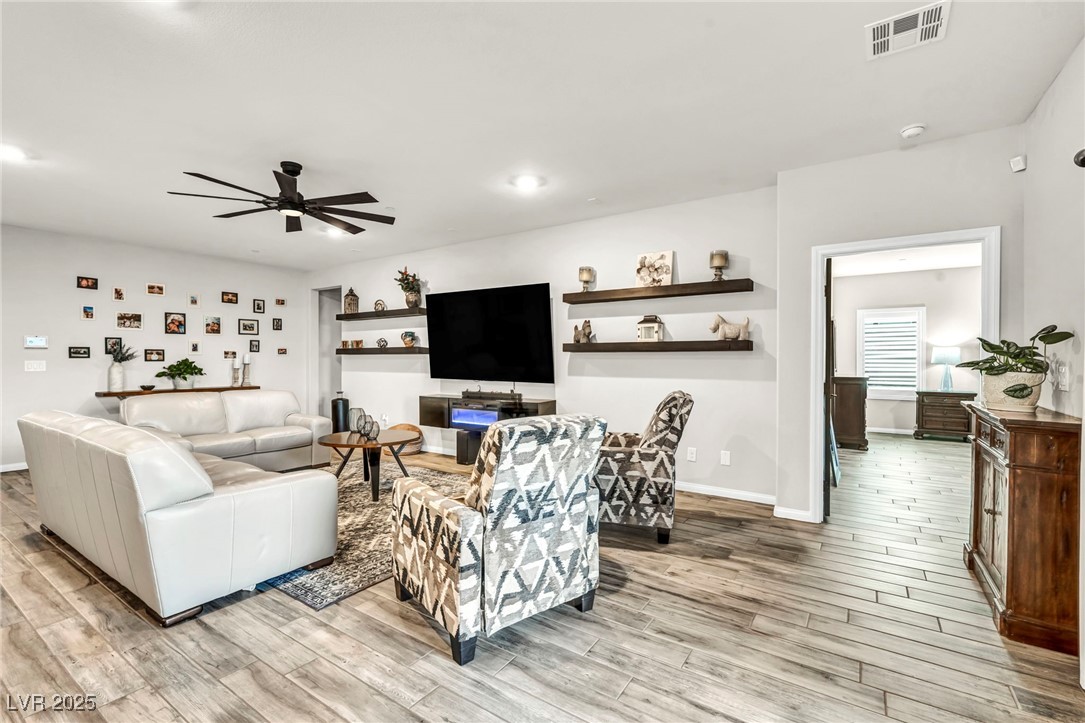 10164 Sweet Holly Place