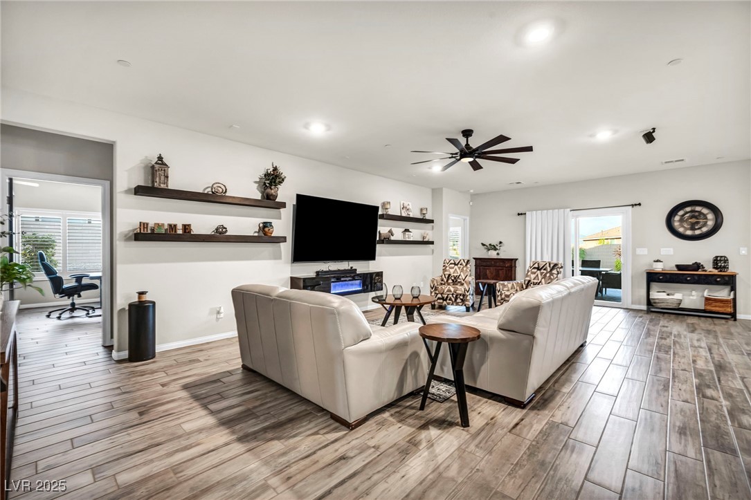 10164 Sweet Holly Place