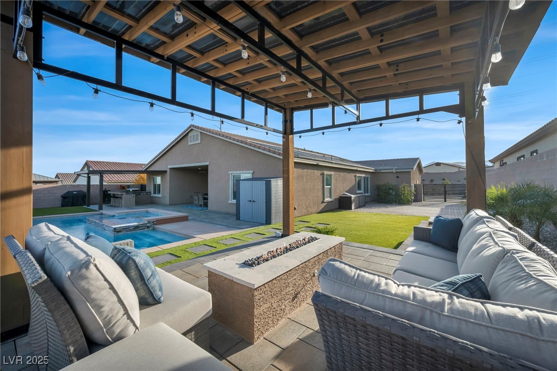 10164 Sweet Holly Place