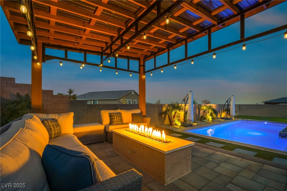 10164 Sweet Holly Place