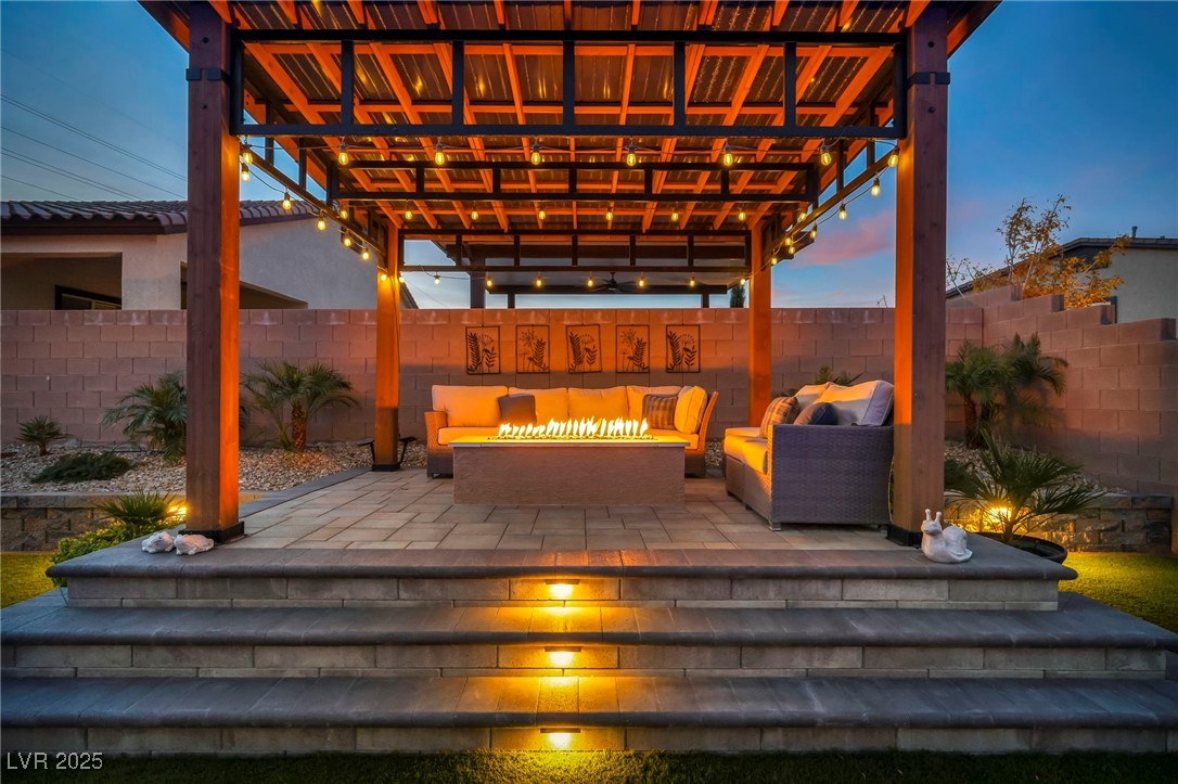 10164 Sweet Holly Place