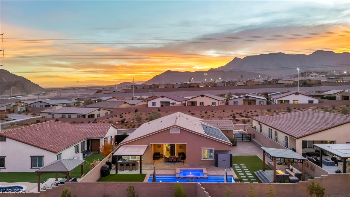 10164 Sweet Holly Place