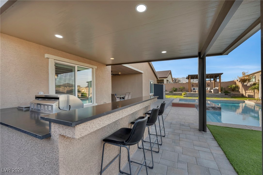 10164 Sweet Holly Place