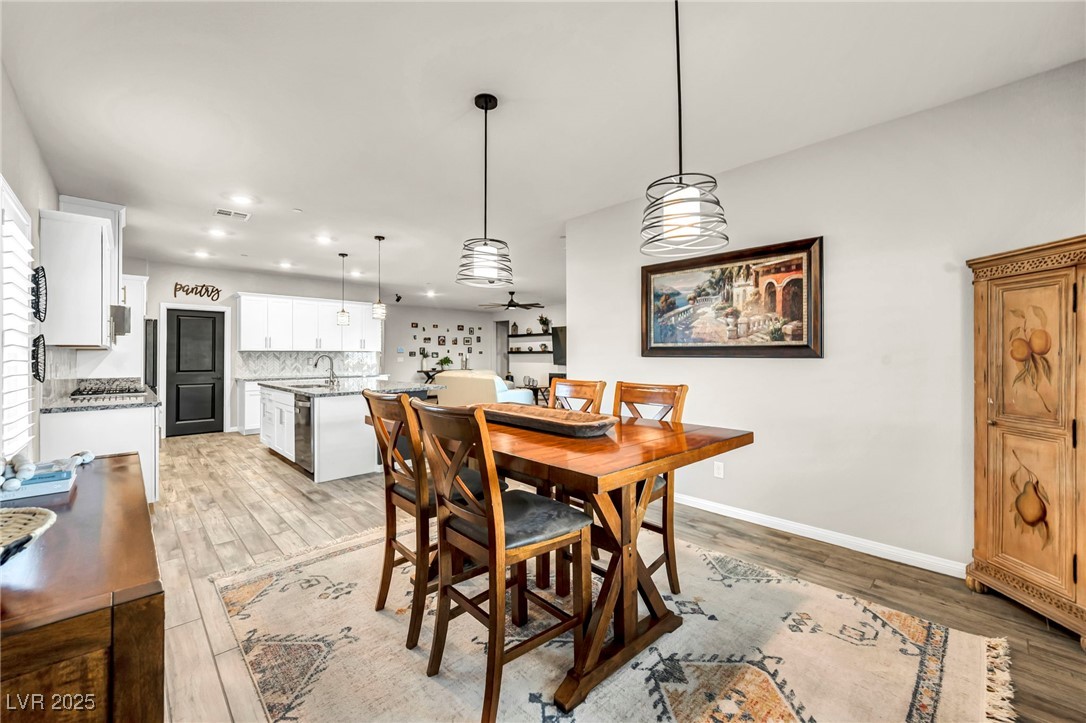 10164 Sweet Holly Place