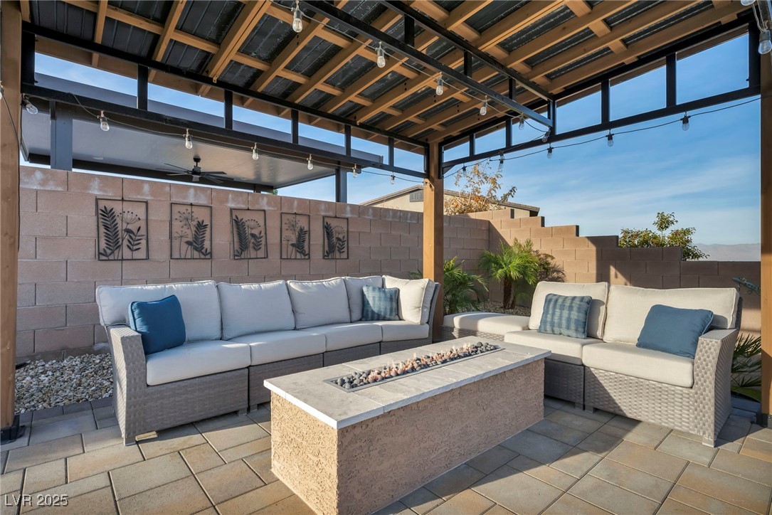 10164 Sweet Holly Place