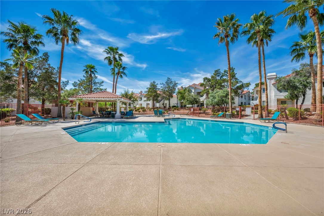 7803 Ravenhollow Lane
