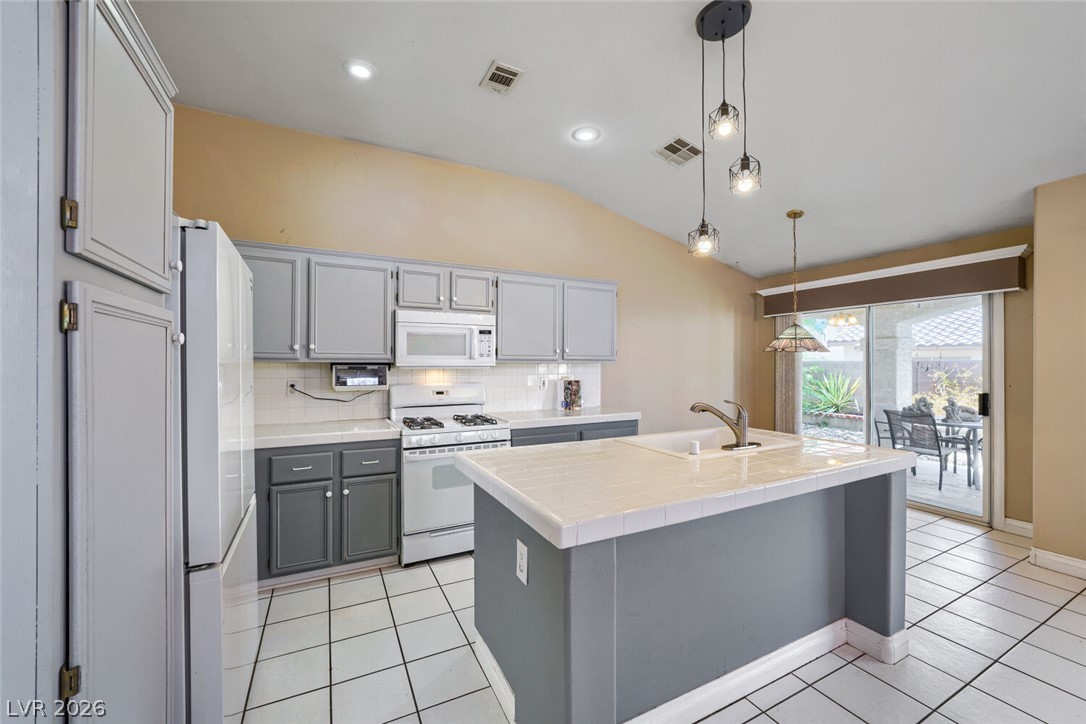 6330 Berry Patch Way