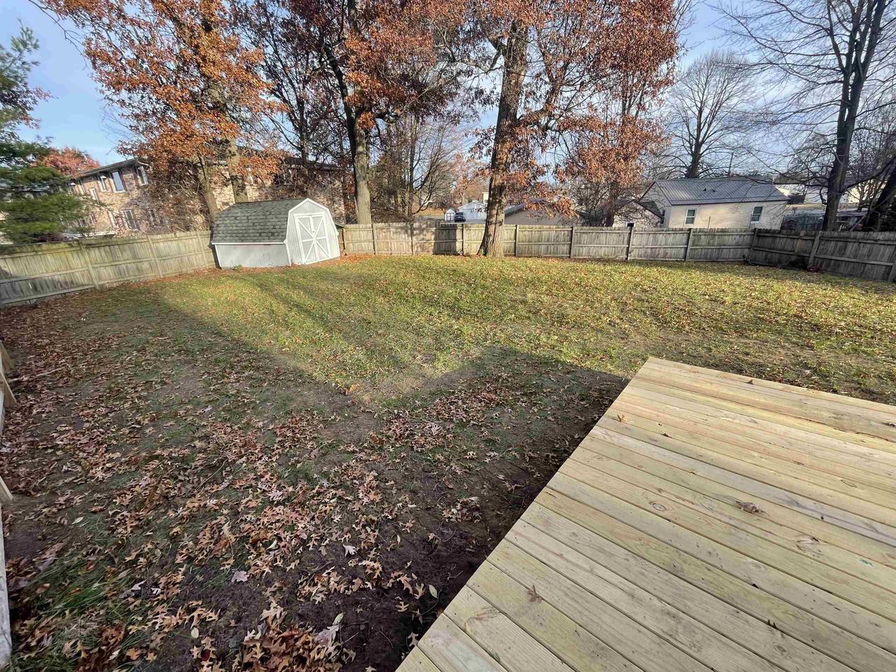 585 PROSPECT CIRCLE
