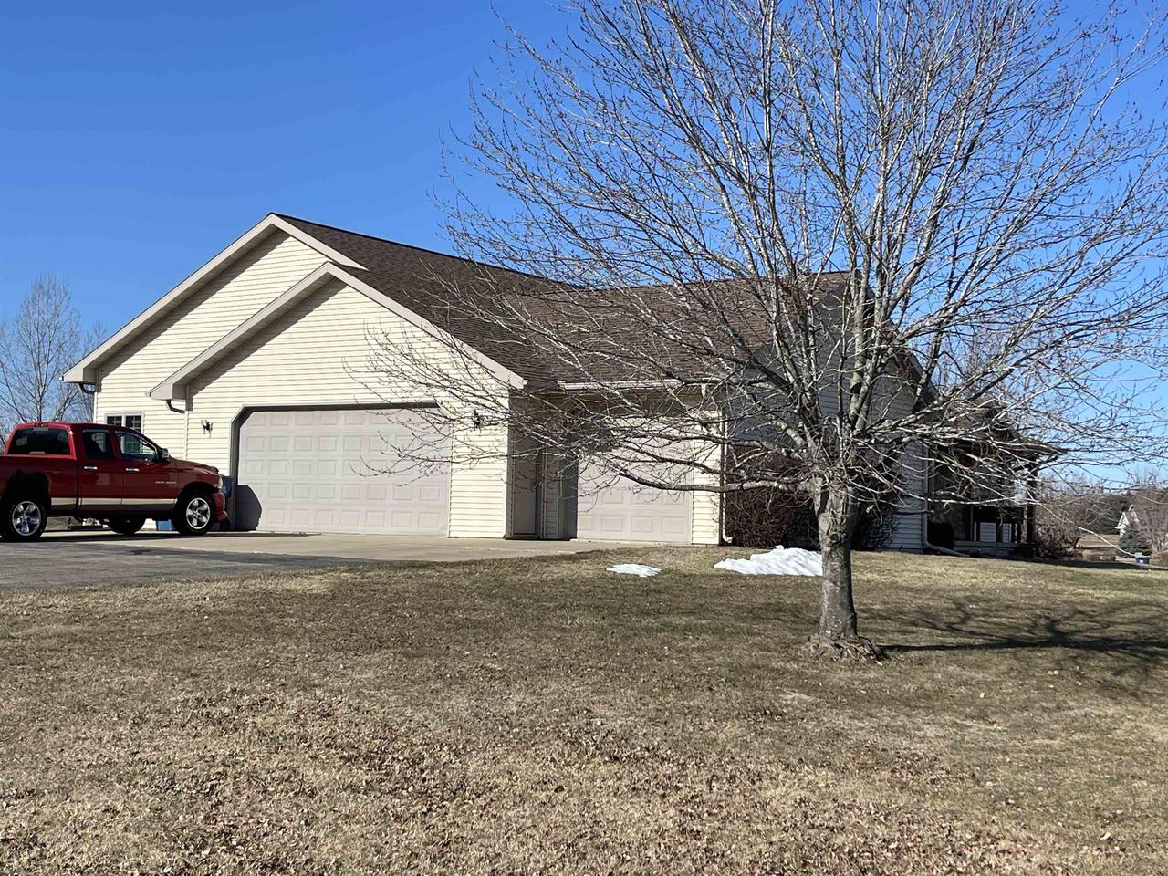 W7647 RIVERVIEW DRIVE