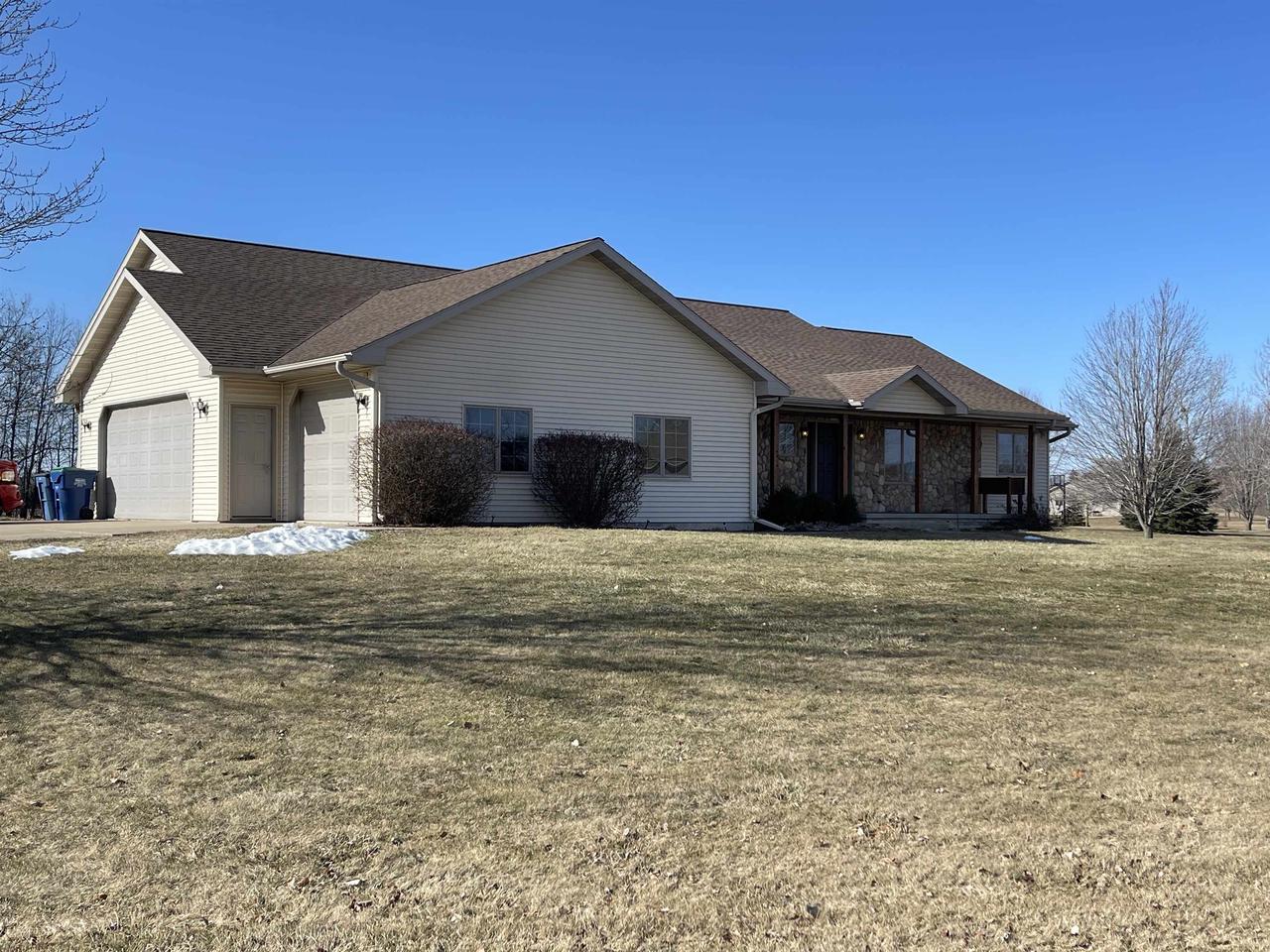 W7647 RIVERVIEW DRIVE