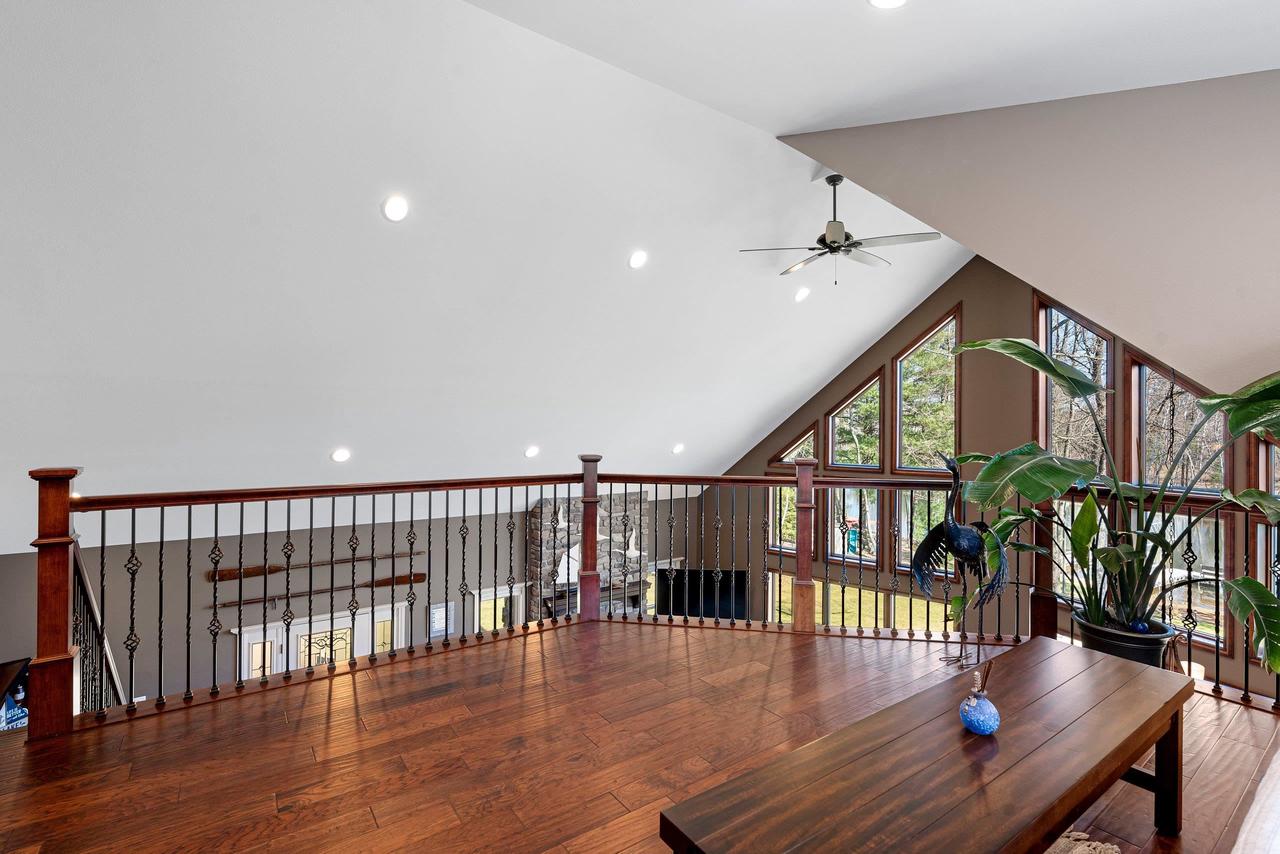 W1396 RED CLOUD TRAIL