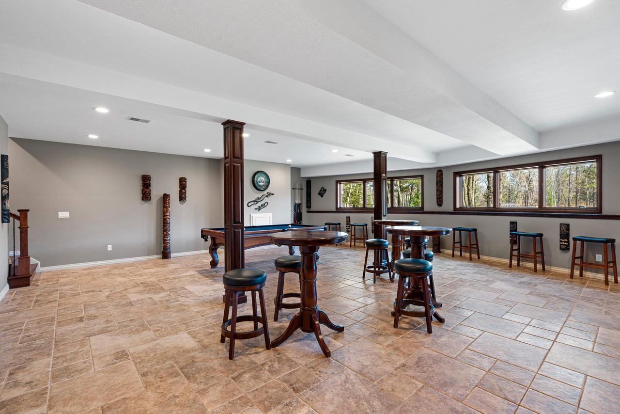 W1396 RED CLOUD TRAIL