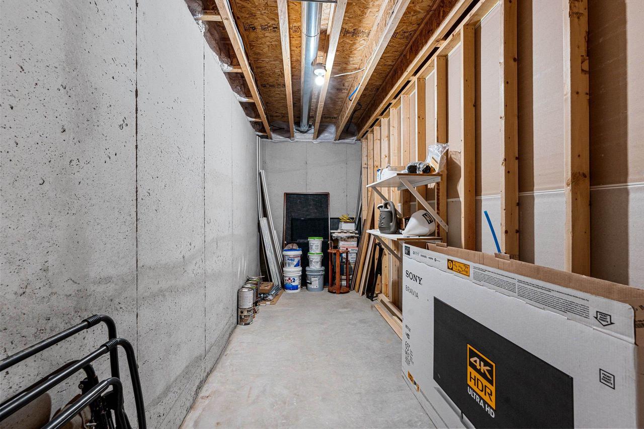 W1396 RED CLOUD TRAIL