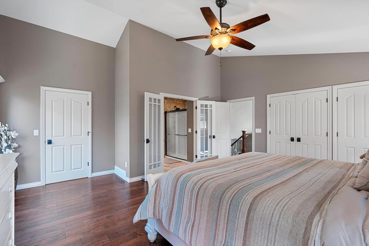 W1396 RED CLOUD TRAIL