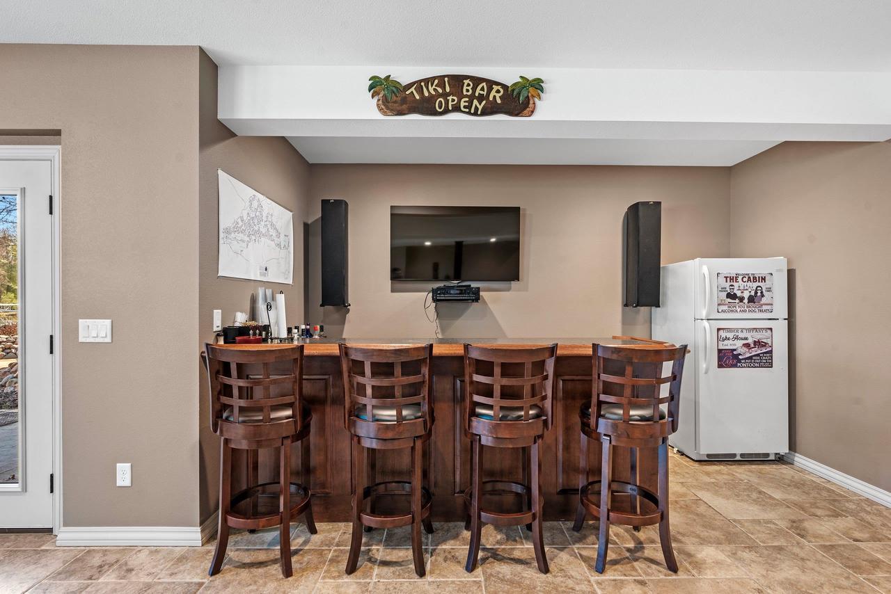 W1396 RED CLOUD TRAIL