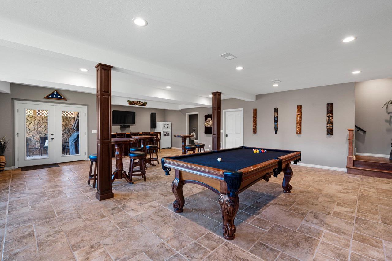 W1396 RED CLOUD TRAIL