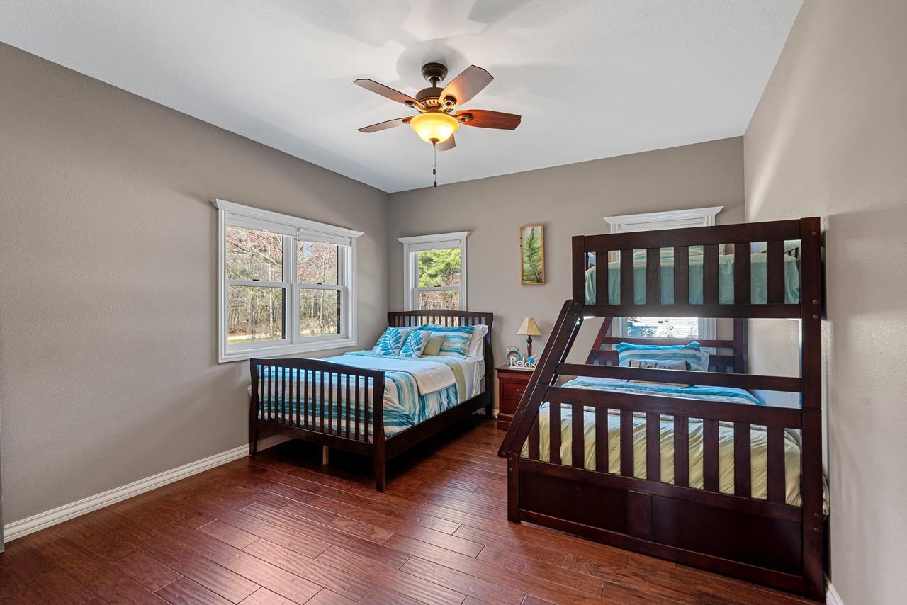 W1396 RED CLOUD TRAIL