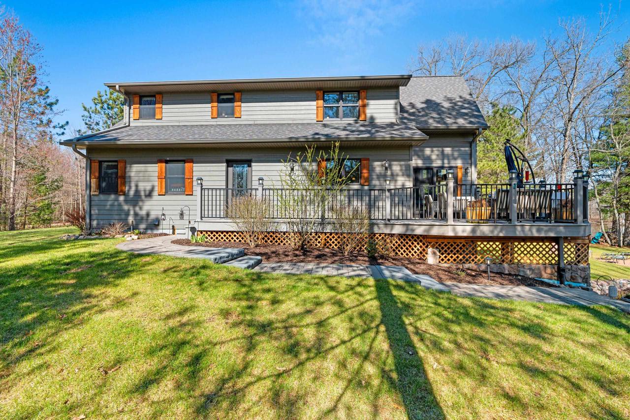 W1396 RED CLOUD TRAIL