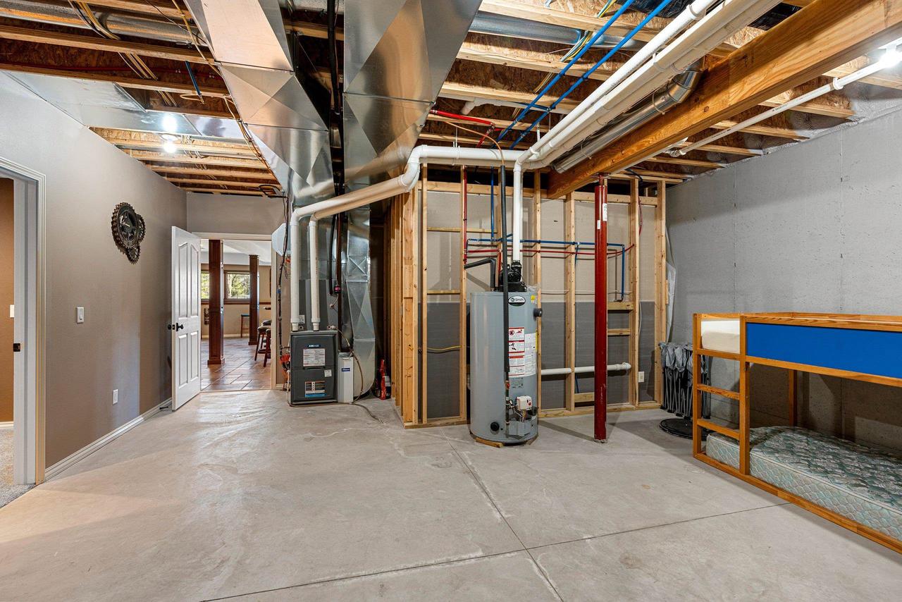 W1396 RED CLOUD TRAIL