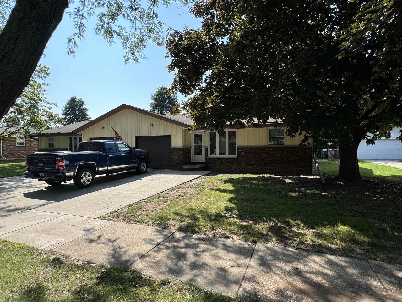 517 KELLY JO DRIVE