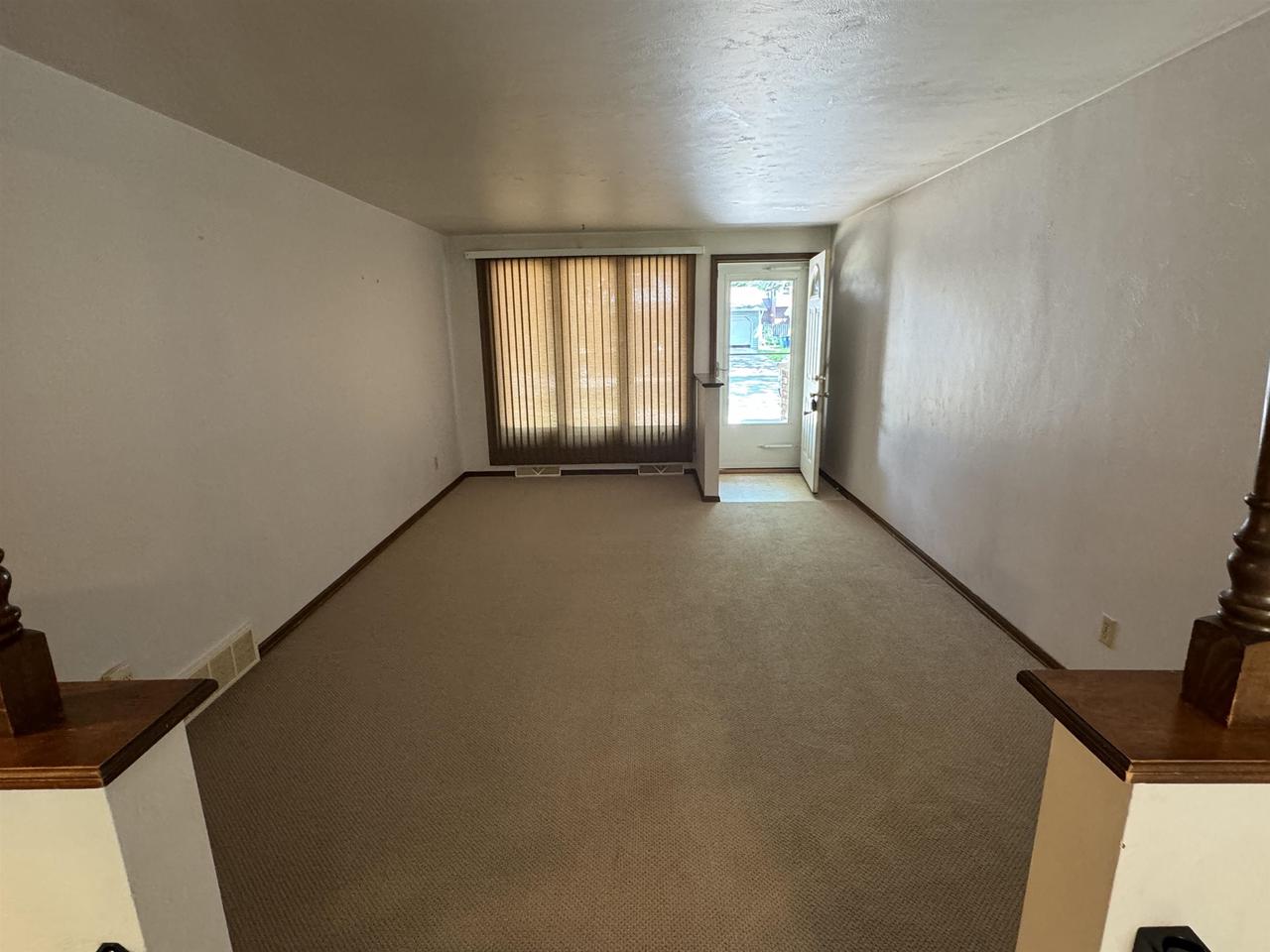517 KELLY JO DRIVE