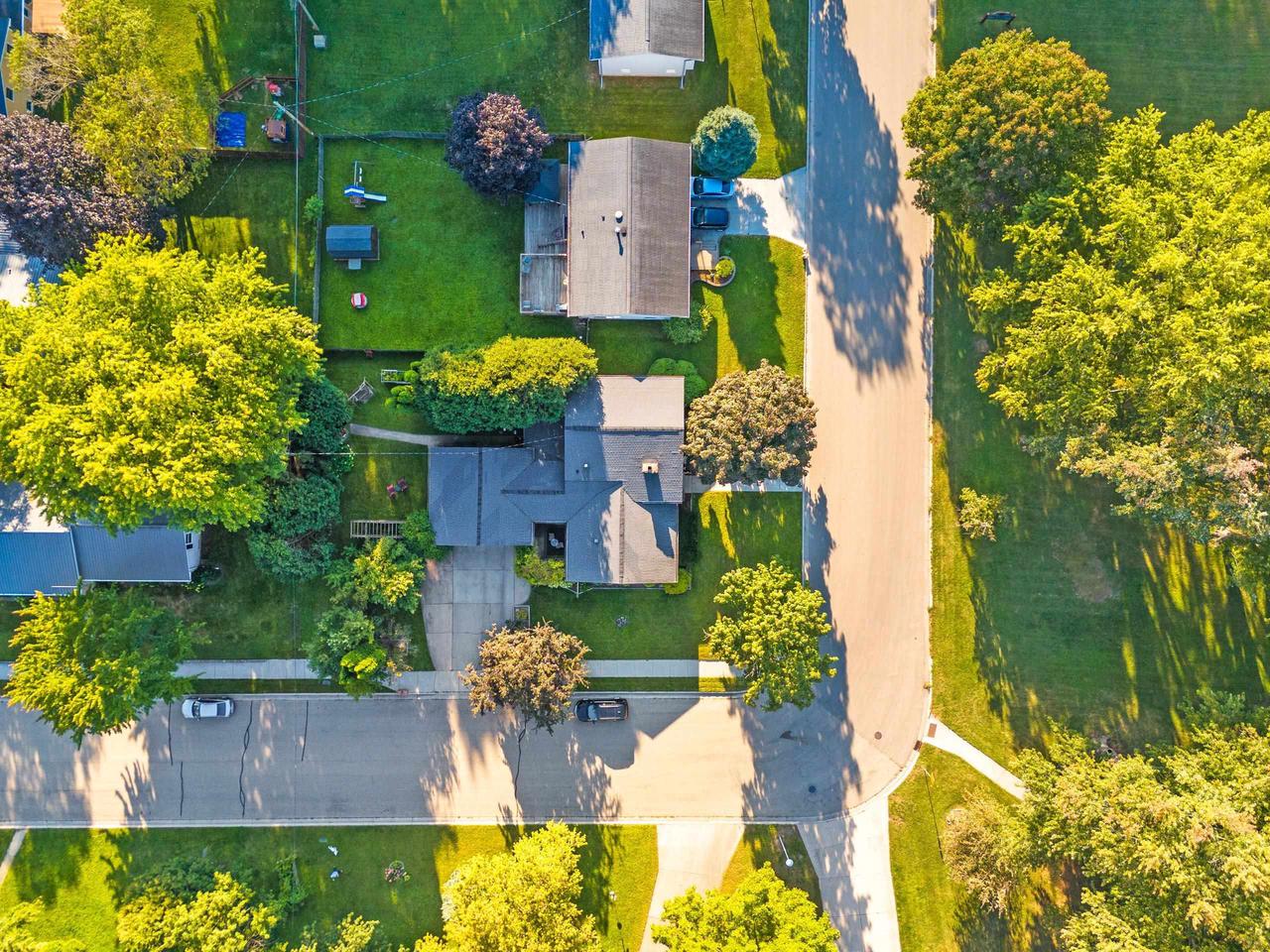 182 South HUMPHREY CIRCLE