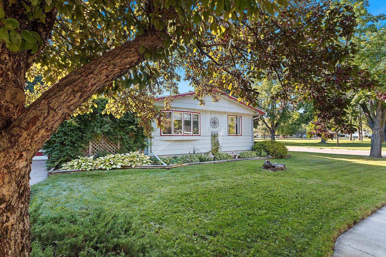 182 South HUMPHREY CIRCLE