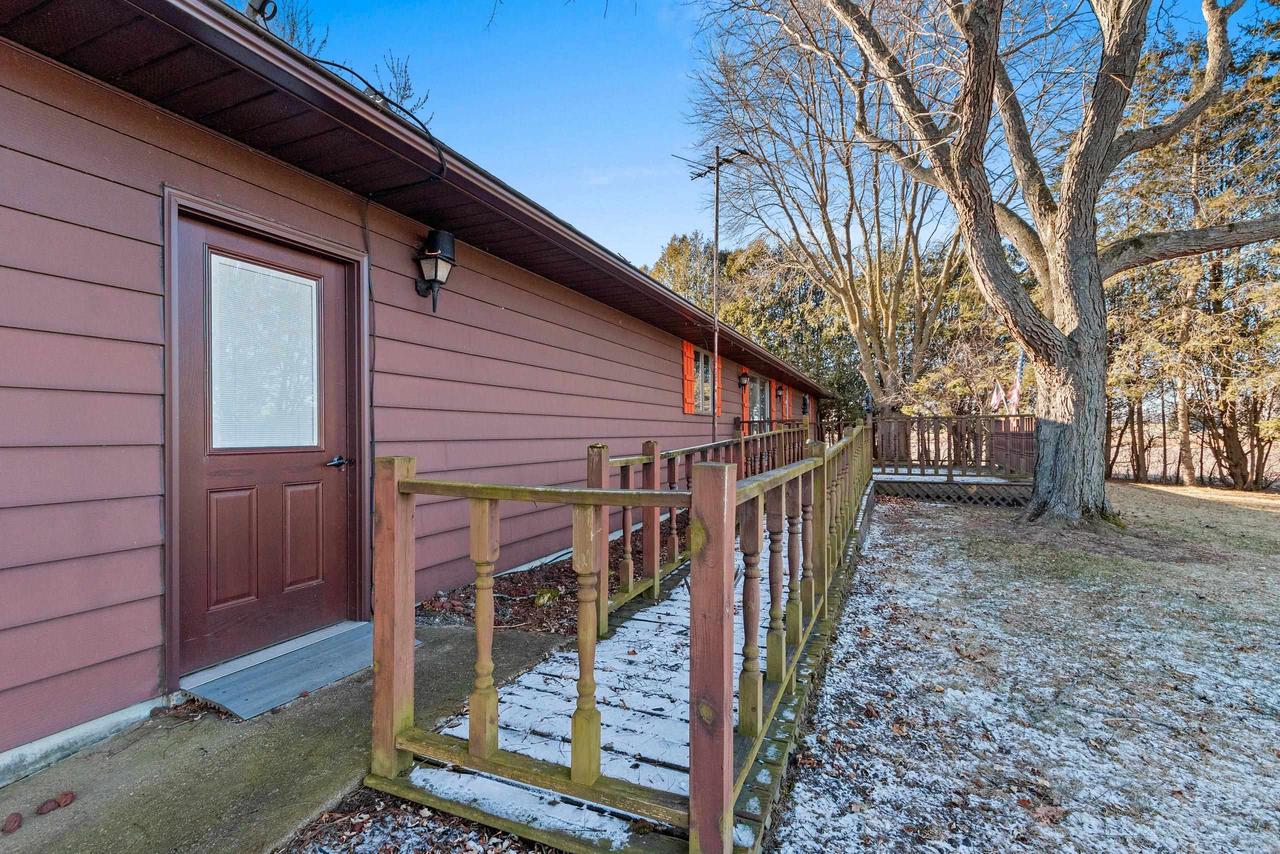 W1288 HICKORY DRIVE