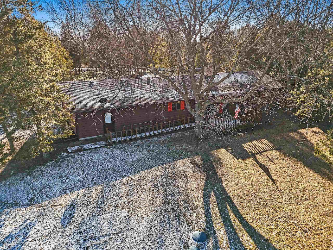W1288 HICKORY DRIVE