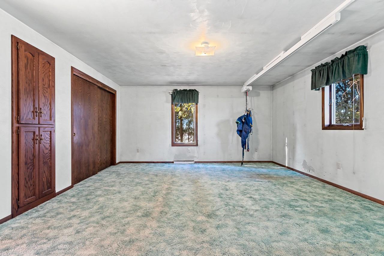 W1288 HICKORY DRIVE