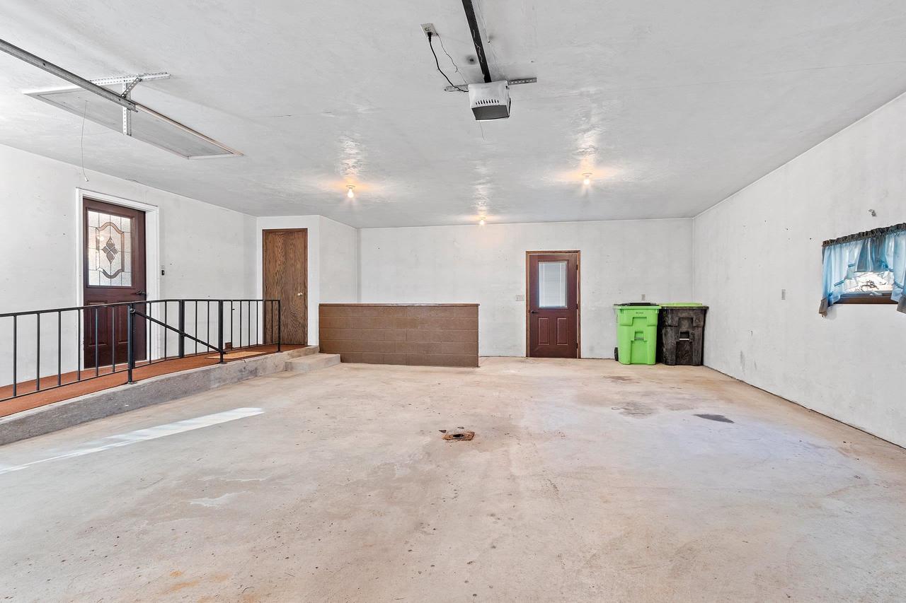 W1288 HICKORY DRIVE