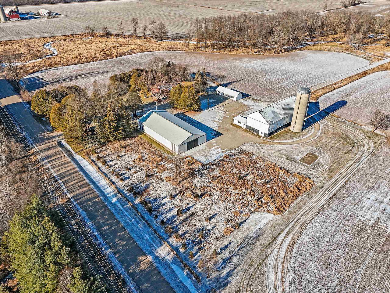 W1288 HICKORY DRIVE