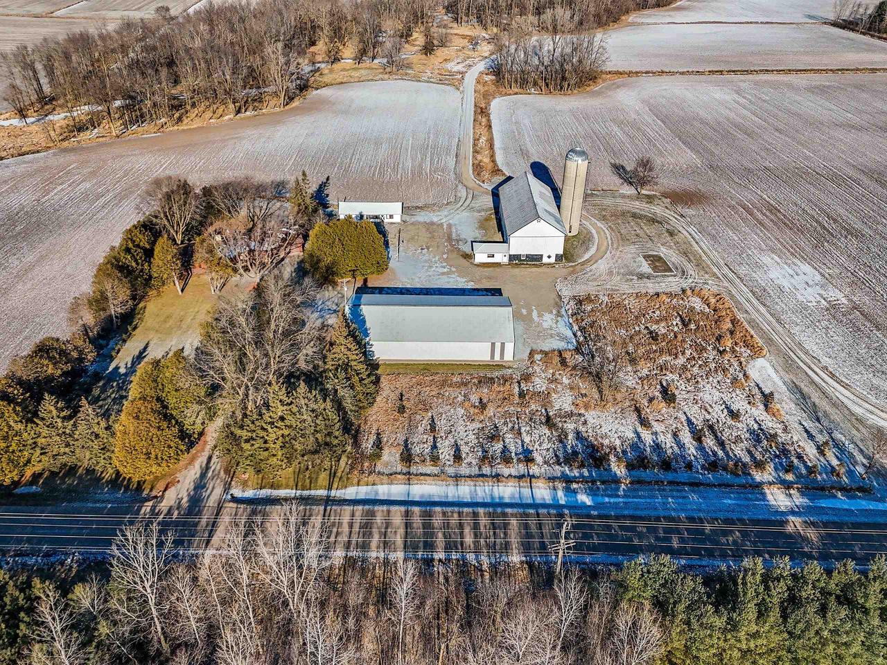 W1288 HICKORY DRIVE