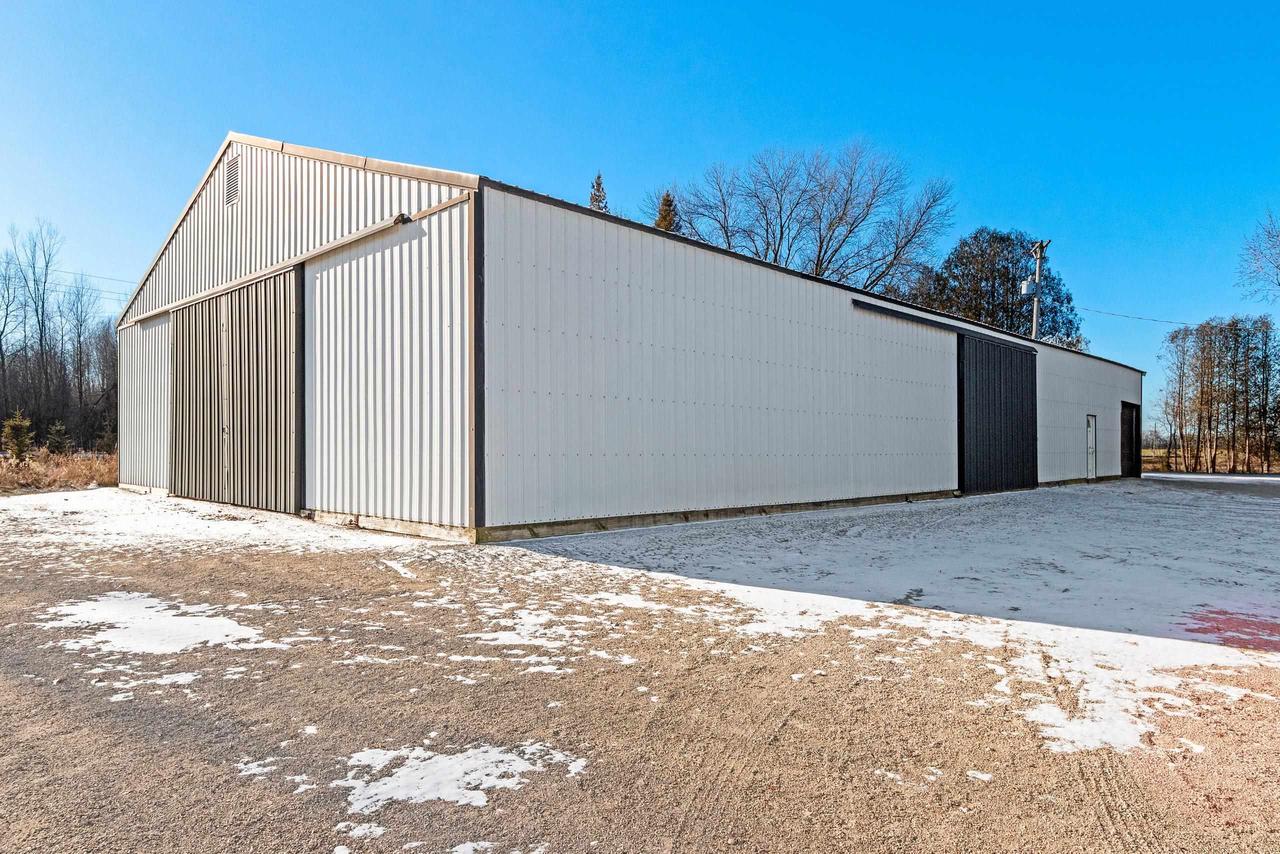 W1288 HICKORY DRIVE