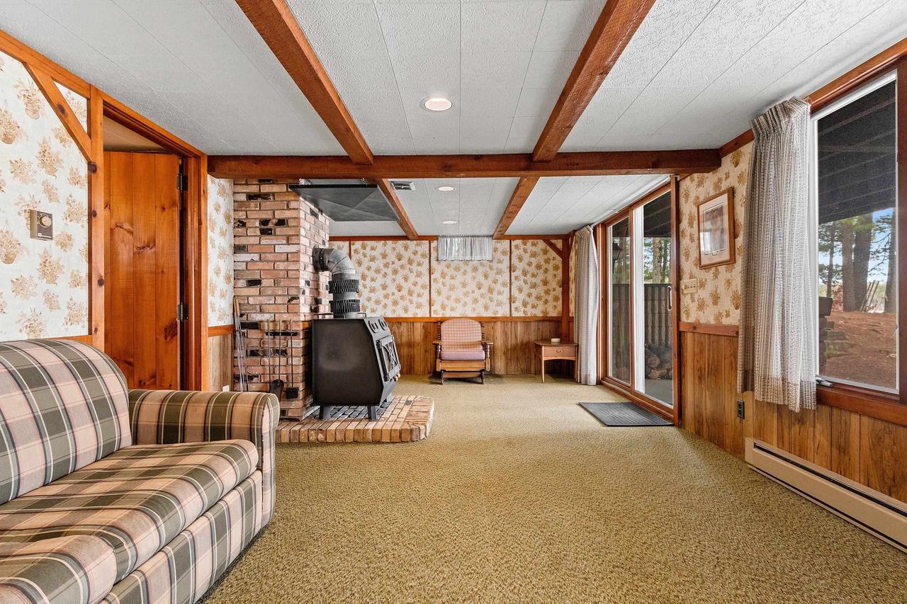 N2706 NORTH SHORE DRIVE