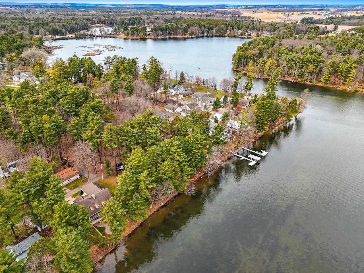 N2706 NORTH SHORE DRIVE