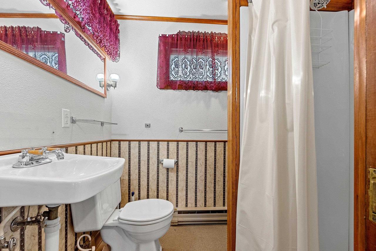 N2706 NORTH SHORE DRIVE