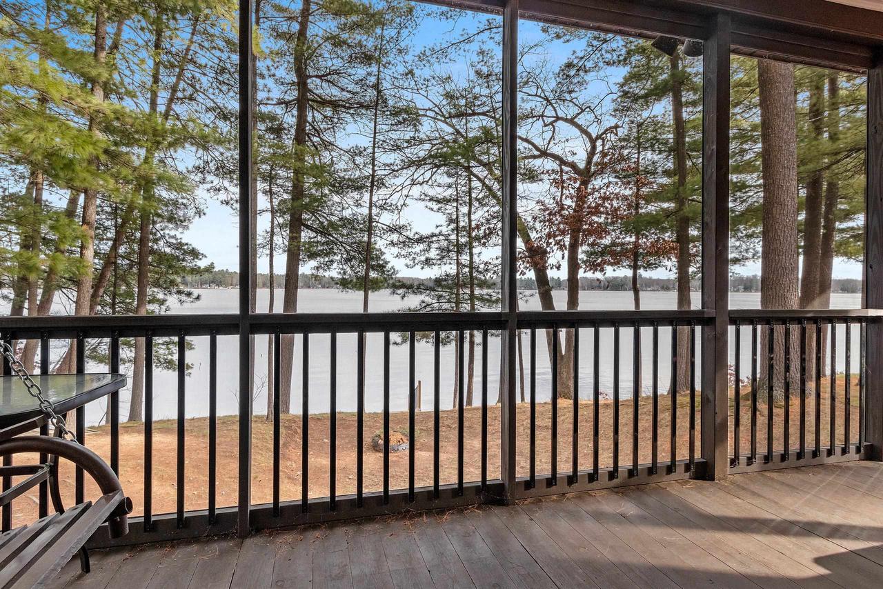 N2706 NORTH SHORE DRIVE